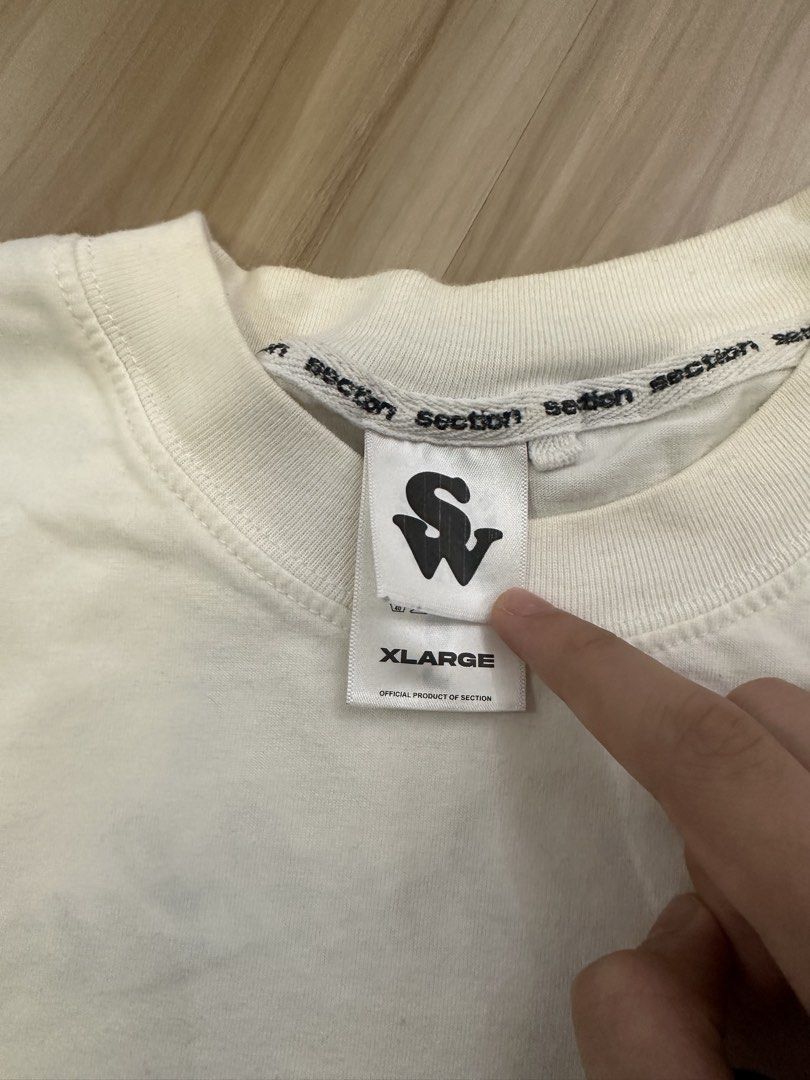 Section Tee (Category: Activewear) located in Seremban. Submitted by miorazim (Listing ID 1440870224, Image 2). Description: Section Tee 8/10 RM40 Dfod/Cod Seremban 2 and UTM .