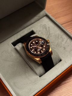 (Category: ) located in . Submitted by buytoresell (Listing ID 1440870497, Image 1). Description: .
