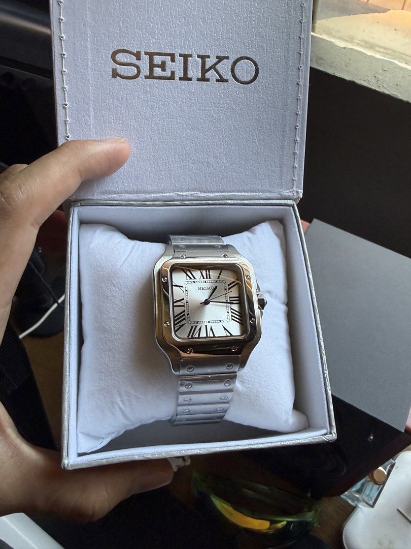 Seiko Santos Mod (Category: Men's Watches) located in Quezon City. Submitted by bradd09 (Listing ID 1440807177, Image 1). Description: Seiko Santos Mod Inclusions: Unit and box Specs: - sapphire crystal dome - 38mm - Seiko NH35 movement - green lume - date function Quezon City meetup only or via shipping (payment first via lalamove or COD LBC) Message me for inquiries or your preferred designs.