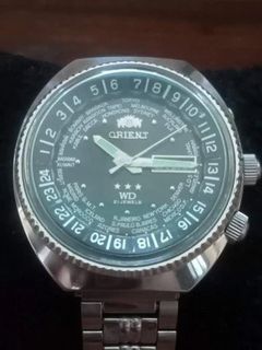 (Category: ) located in . Submitted by sg-watch-hub (Listing ID 1440915971, Image 1). Description: .