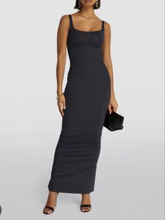 (Category: ) located in . Submitted by helpmegetridofmyclothes (Listing ID 1440819314, Image 1). Description: .