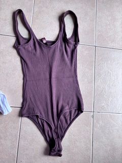 (Category: ) located in . Submitted by preloved_branded01 (Listing ID 1440770946, Image 1). Description: .