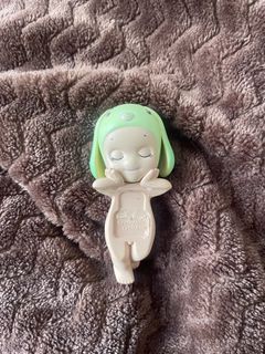 (Category: ) located in . Submitted by minikuijuri (Listing ID 1440796400, Image 1). Description: .