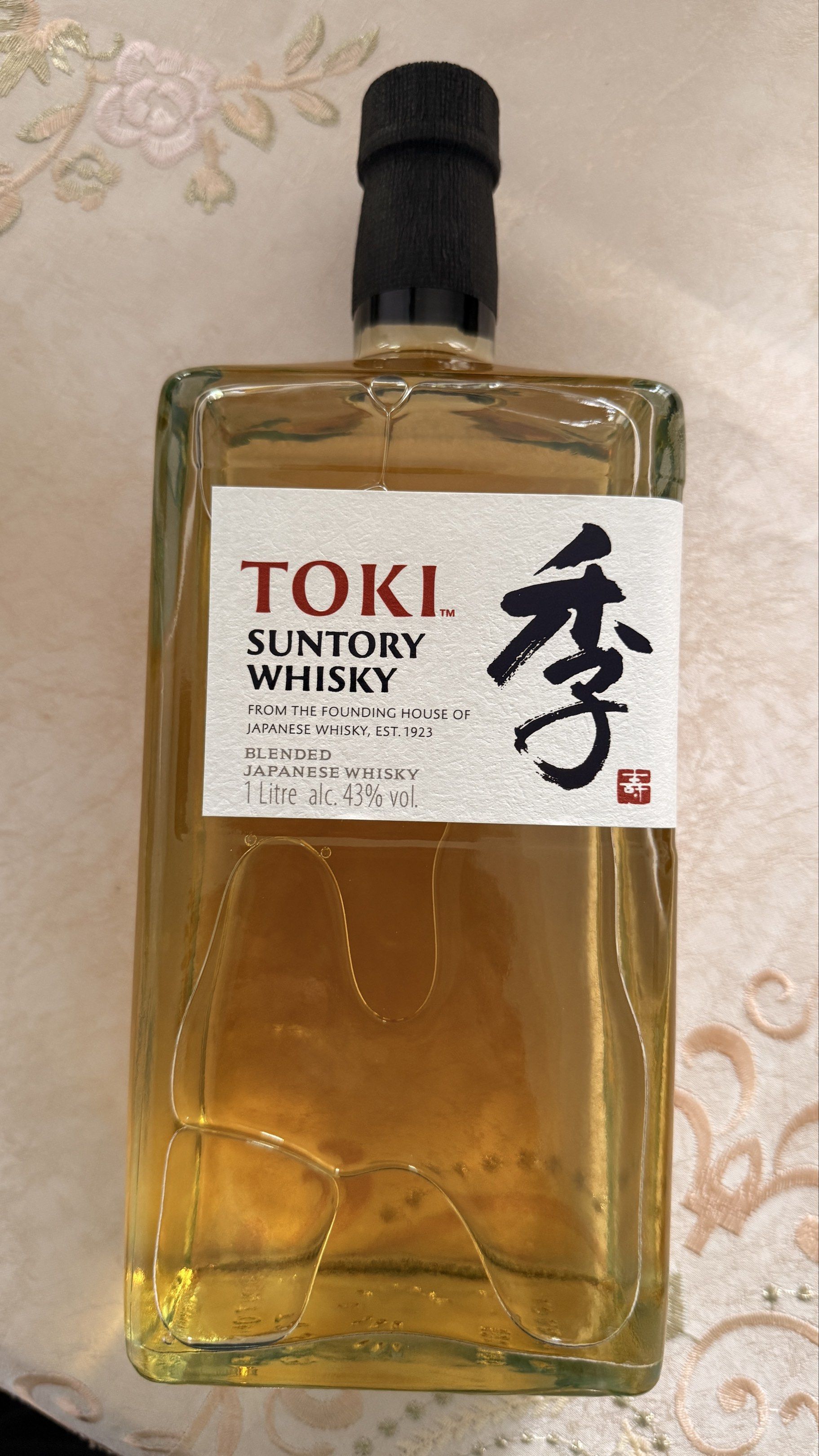 Suntory Toki Japanese Whisky 1L 43% Vol, Food & Drinks, Alcoholic 