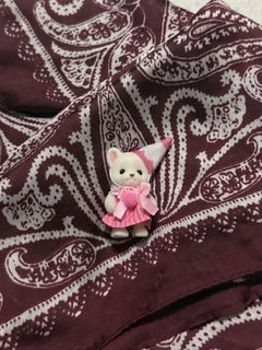 (Category: ) located in . Submitted by sylvanianfamilylover (Listing ID 1440928132, Image 1). Description: .