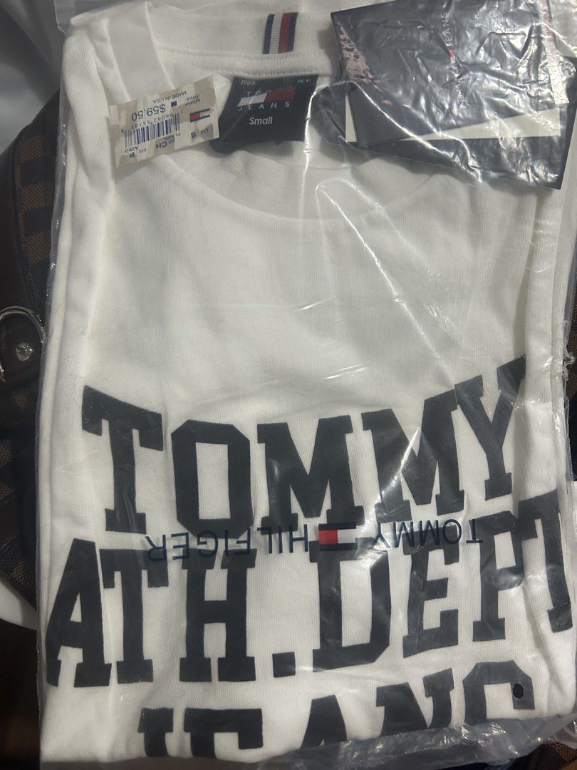 TH 1 (Category: Activewear) located in Subic. Submitted by joydlm (Listing ID 1440889188, Image 1). Description: Small — regular size Add ₱50 sf.