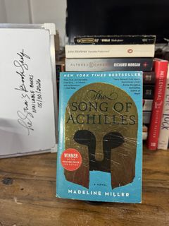 (Category: ) located in . Submitted by hestias_bookshelf (Listing ID 1440887889, Image 1). Description: .