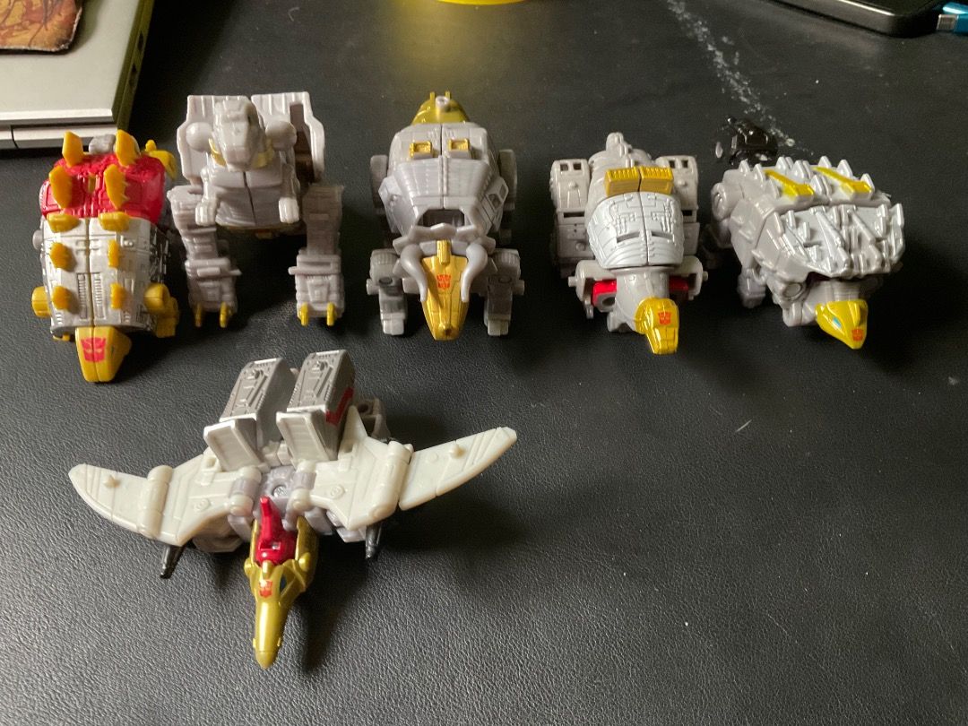Transformers (Category: Toys & Games) located in Quezon City. Submitted by kitresullar07 (Listing ID 1440887397, Image 1). Description: Volcanicus x dinobot for sale 3500 only. Mandaluyong area.
