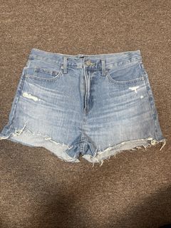 (Category: ) located in . Submitted by krstls (Listing ID 1440817659, Image 1). Description: .
