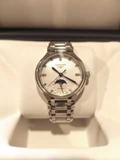 (Category: ) located in . Submitted by goodmenluxury (Listing ID 1440823101, Image 1). Description: .