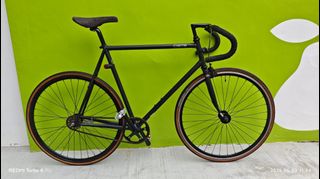 (Category: ) located in . Submitted by lovebikes09 (Listing ID 1440792380, Image 1). Description: .