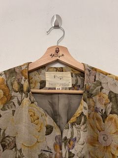 (Category: ) located in . Submitted by bythevintageedit (Listing ID 1440832585, Image 1). Description: .