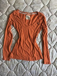 (Category: ) located in . Submitted by iza.goes_thrifting (Listing ID 1440894657, Image 1). Description: .