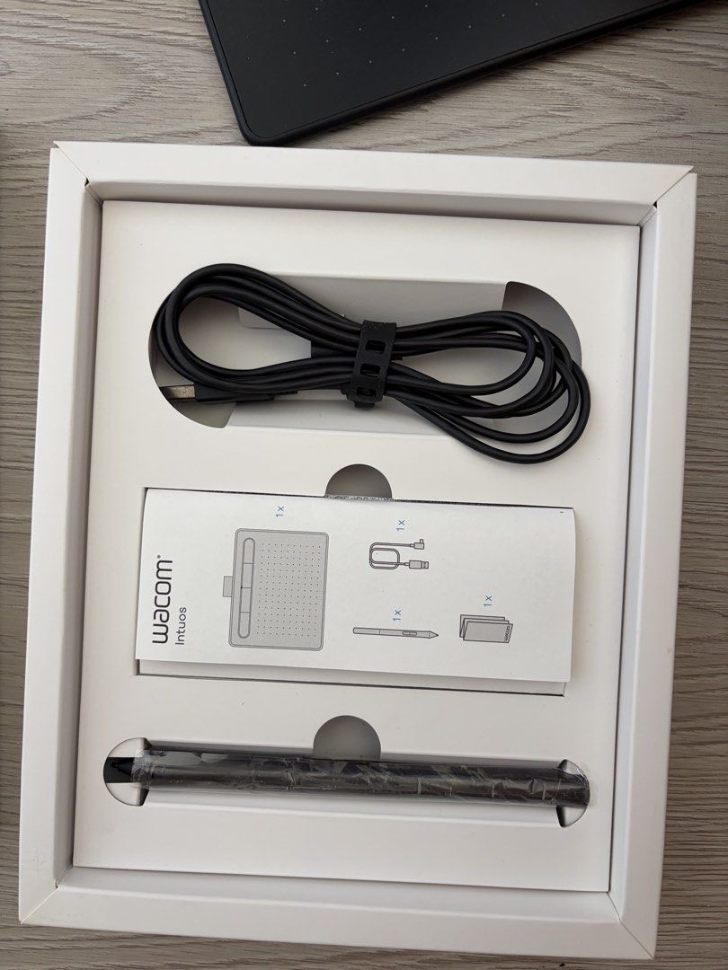 Wacom Intuos Creative Pen Tablet (Category: Other Accessories) located in Muntinlupa City. Submitted by jules012 (Listing ID 1440789611, Image 2). Description: - Wacom Intuos drawing tablet - Includes original pen, USB cable, and instruction manual - Ideal for digital art, drawing, and photo editing - Comes in original packaging - Ready for its new owner.