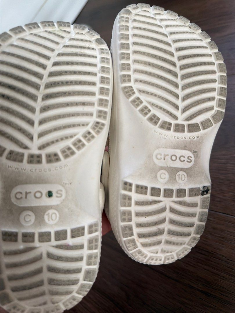 White Crocs Clogs with Cat Face Jibbitz - Size 10 (Category: Babies & Kids Fashion) located in Paranaque City. Submitted by msl_crux26 (Listing ID 1440830750, Image 3). Description: - Cute white Crocs clogs for kids - Adorable cat face design with pink ears and nose - Easy slip-on and off style - Perfect for playtime and casual wear - size 10 c .
