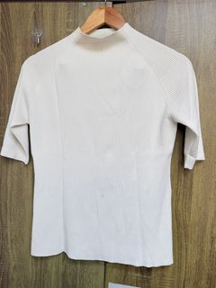 (Kategori: ) berada di . Dikirim oleh mooshyyy (ID iklan 1440826001, Gambar 1). Deskripsi: .