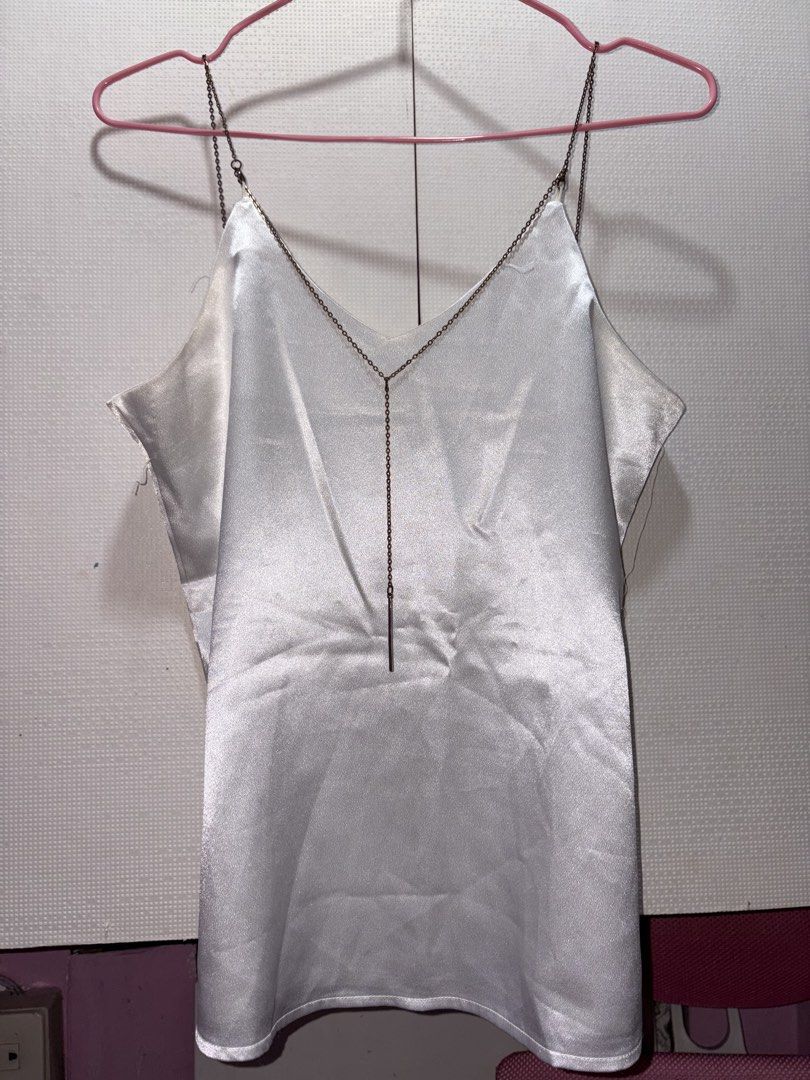 White Satin Formal Sleeveless Top with Chain (Category: Blouses) located in Manila. Submitted by prelovedforsale. (Listing ID 1440917082, Image 1). Description: .