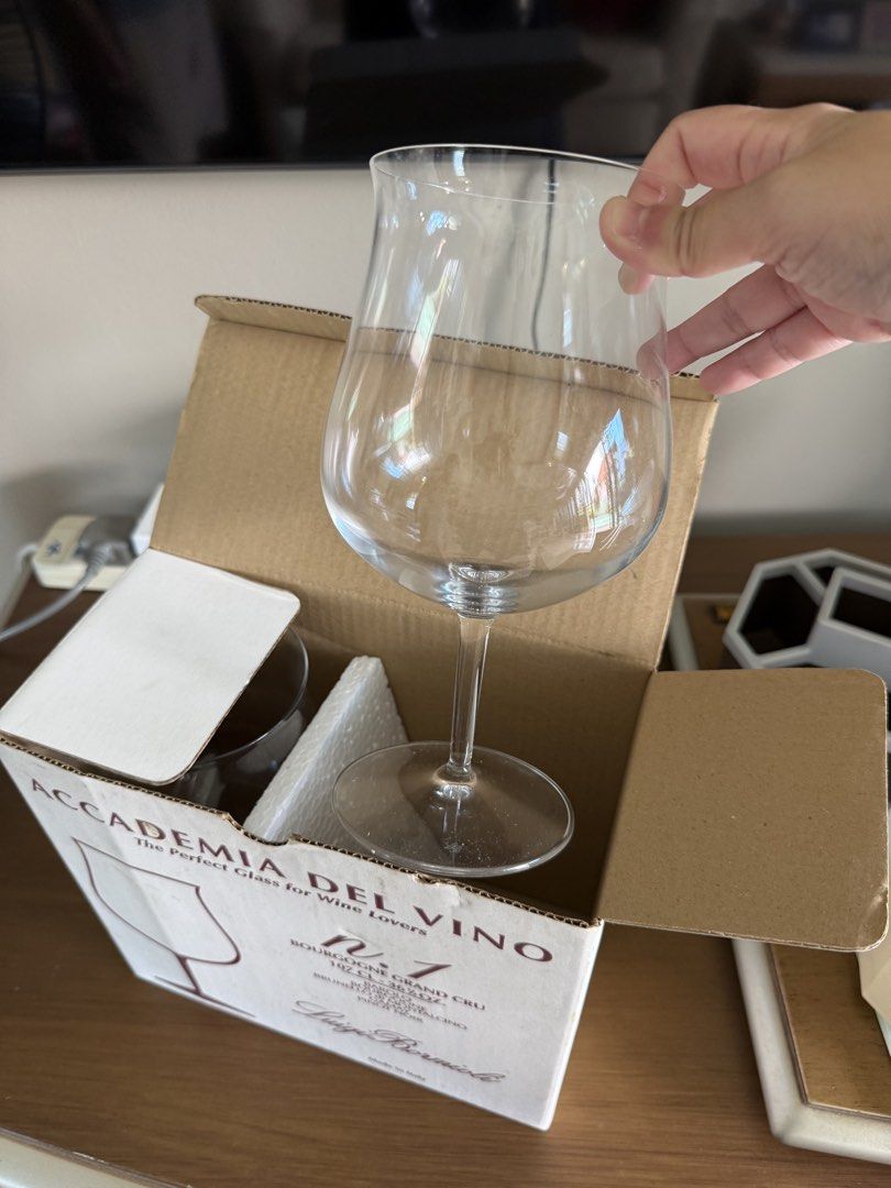 Wine glass x 2468249475610716161