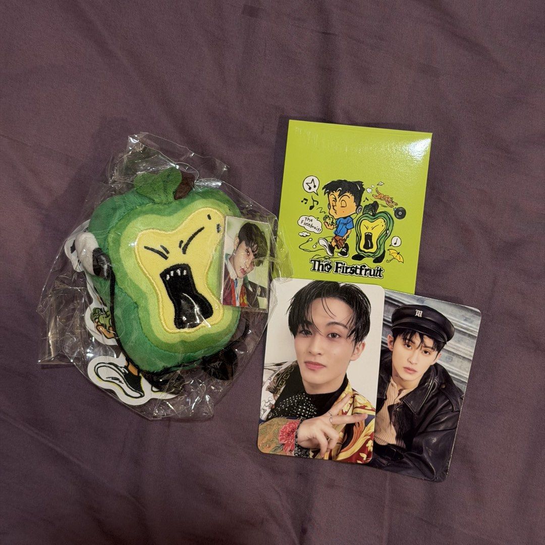 wts nct mark firstfruit keyring + trading card set (Category: K-Wave) located in Singapore. Submitted by jellyjamyo (Listing ID 1440937438, Image 1). Description: new, freshly pulled all for $26 ctb if interested .