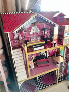 (Category: ) located in . Submitted by heymumaddie (Listing ID 1441068263, Image 1). Description: .
