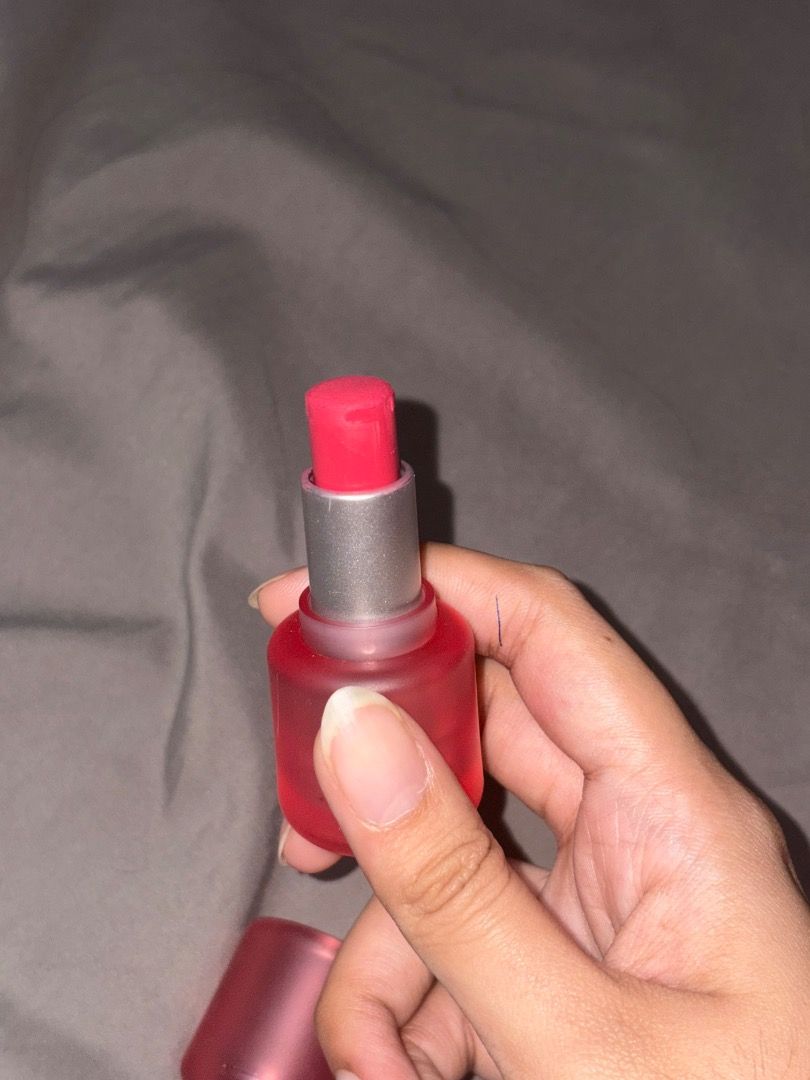 4U2 Matte Lip Balm 13 Just Juicy (Category: Makeup) located in Santa Rosa. Submitted by maobuys (Listing ID 1441055439, Image 3). Description: 4U2 Matte Balm Shade: 13, Just Juicy (rosy pink). Swatched only, so it's still new. Realized it's not my shade lol. Similar/dupe to Sunnies FluffMatte 'Rosas' 💌 Send a message if you have other inquiries 🛍️ If you want to buy multiple items from my listings, message me so I can give you a discount :) 📍S