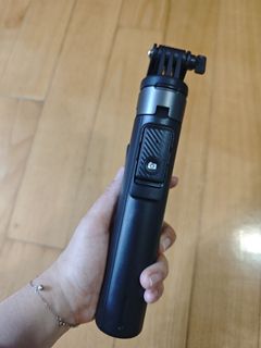 Selfie Stick477312891119872000