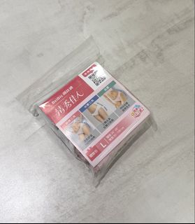由 mmm_cake (刊登 ID 1441112425，圖片 1) 提交，位於 的 (類別：)，說明：。