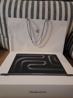 [Empty Box] Apple MacBook Pro 16-inch477158591316643840