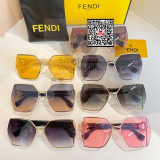 (Category: ) located in . Submitted by sunglasses.versionsale (Listing ID 1441091302, Image 1). Description: .