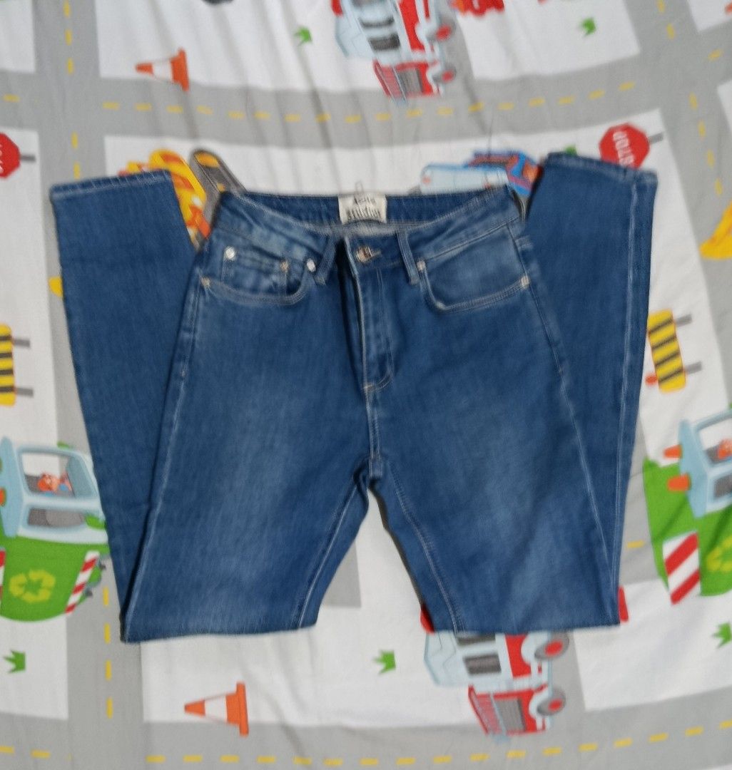 Acne Studios Skin 5 Bluebird Jeans (Category: Jeans) located in Bangued. Submitted by lenc79928 (Listing ID 1440957895, Image 2). Description: - Acne Studios jeans - Color: Bluebird Wash - Fit: High-waisted, Skinny - Origin: Made in Italy -Size: 25" - Features: Classic five-pocket styling, button and zip fly - Style: Versatile, perfect staple piece.