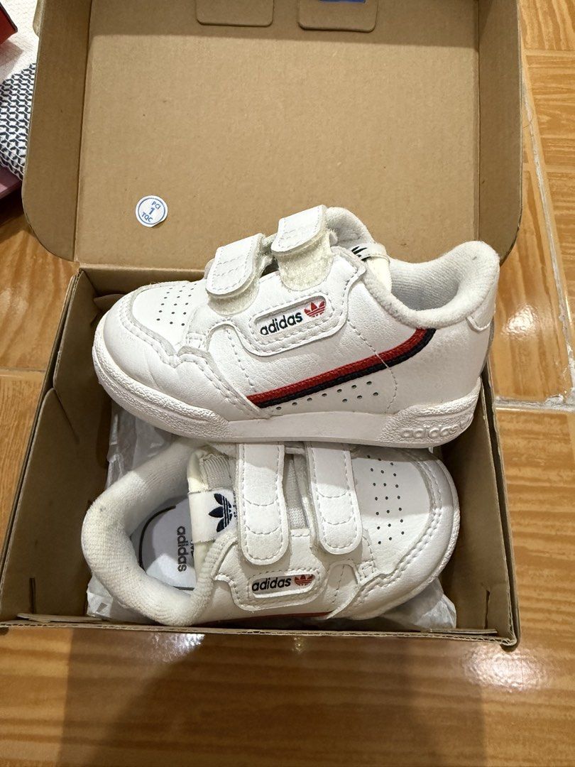 Adidas Baby Shoes US4K / 10.5cm (Category: Babies & Kids Fashion) located in Quezon City. Submitted by wunderbare (Listing ID 1441150593, Image 1). Description: Original Continental 80 CF I US 4K / UK 3K Location: QC.