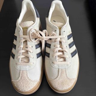 (Category: ) located in . Submitted by maccluxfinds (Listing ID 1441102738, Image 1). Description: .