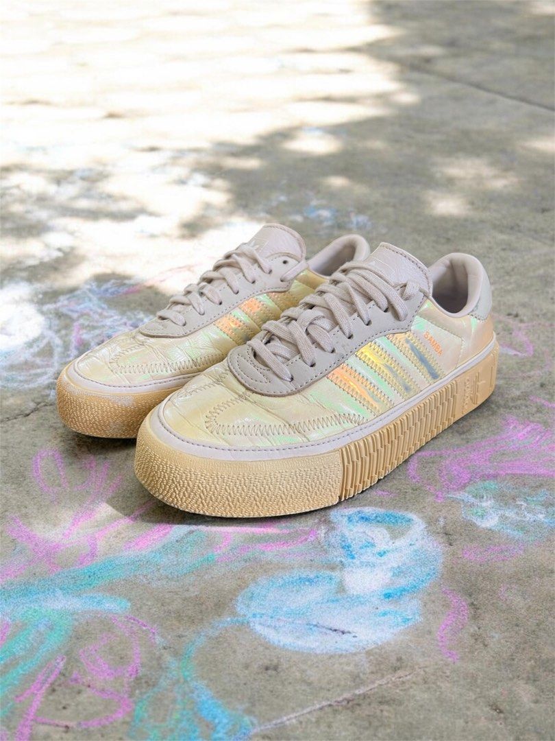 Adidas Sambaroose Sneakers Size 36 (Category: Sneakers) located in Tabaco. Submitted by _thehouseofgirlies (Listing ID 1441065807, Image 2). Description: Adidas Sambarose sneakers Size: 38 2/3 Crease.