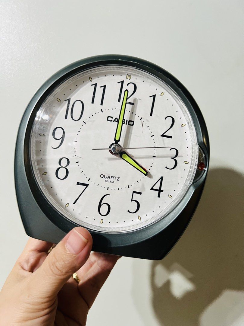 Affordable Big Alarm Clock 😍👌🏻 (Category: Clocks) located in Malolos. Submitted by afford.japan (Listing ID 1441095232, Image 1). Description: Affordable Big Alarm Clock 😍👌🏻.