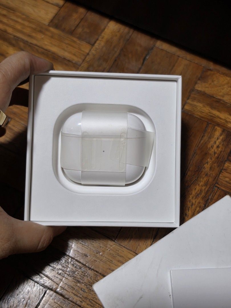 Apple Airpods 3rd Generation (Category: Earphones) located in Quezon City. Submitted by snowflakes.specials (Listing ID 1441095647, Image 2). Description: With Lightning Charging Case With Box.
