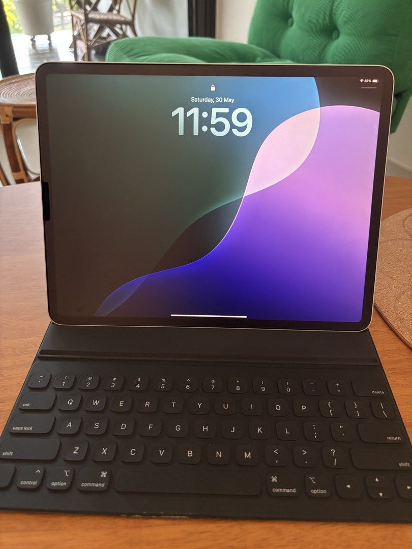 Apple Magic Keyboard for iPad Pro 12.9 inch469268361150484480