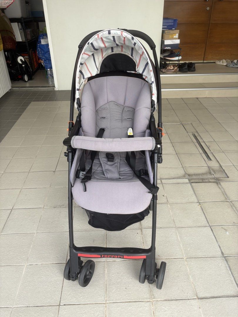 Aprica Karoon Air (used) lightweight (Category: Strollers) located in Manila. Submitted by happyclosetsph (Listing ID 1441047548, Image 1). Description: Aprica Karoon air (used) Very lightweight Original bought in 2019 Used but still usable Pick up in Taguig Acacia Estates.