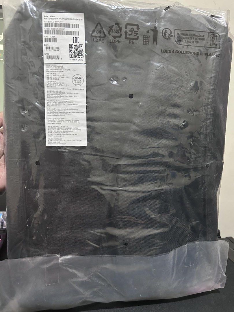 ASUS AP4600 Laptop Backpack Bag (Category: Laptop Bags & Sleeves) located in Manila. Submitted by ozzyoshot (Listing ID 1440979042, Image 2). Description: Brand new and sealed. Dimensions: 43 × 30 × 10 cm Weight: ~0.45 kg (very light) Material: Polyester (water-repellent) Laptop compartment: 32.2 × 27.1 × 4.5 cm Laptop support: up to 16-inch Design: slim profile, multiple pockets (10+ small compartments) ✔ 13”–15.6” laptops → perfect fit ✔ 16” sl