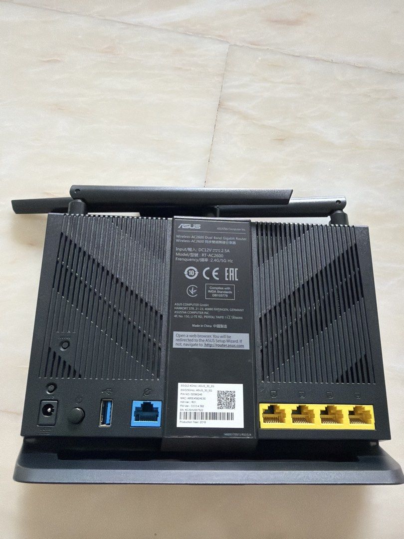 ASUS WiFi Router with Power Adapter469044252053360641