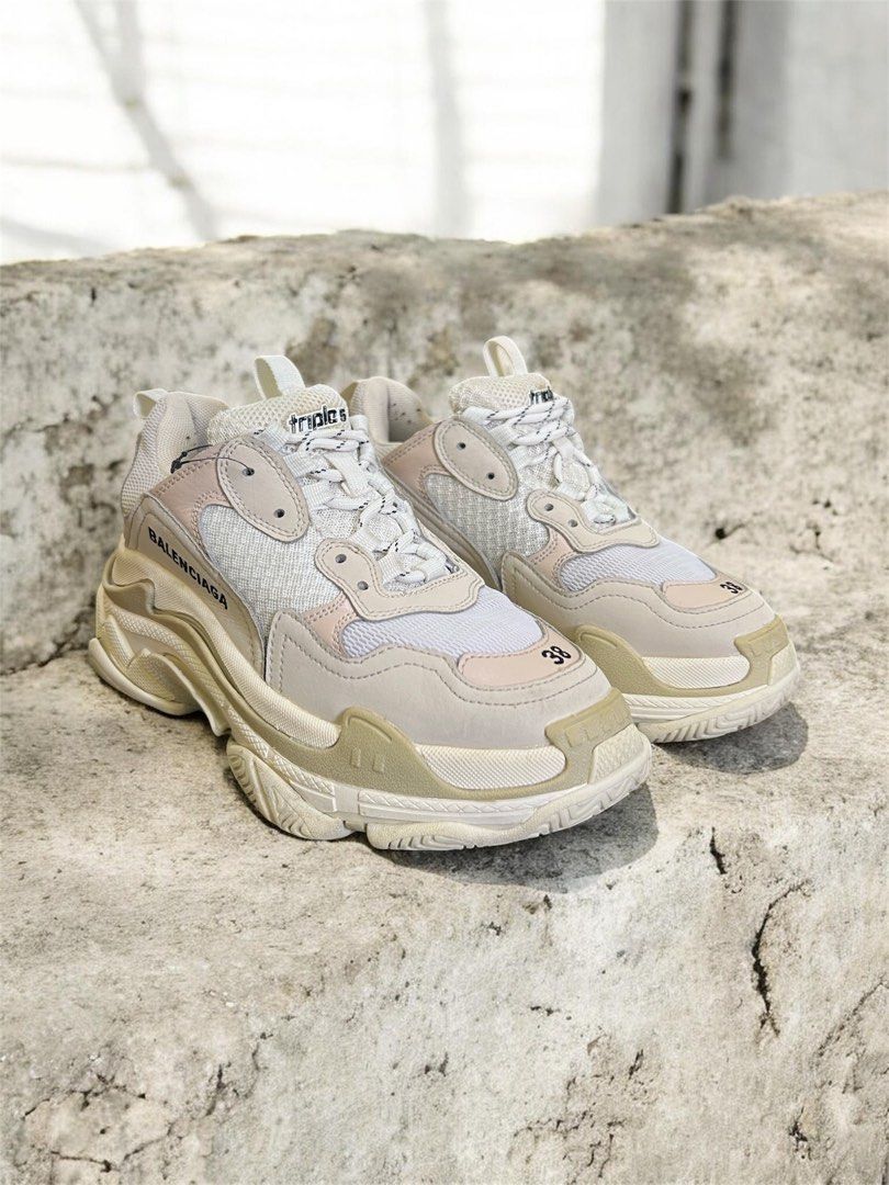Balenciaga Triple S sneakers (Category: Sneakers & Footwear) located in Quezon City. Submitted by cedrickarjona (Listing ID 1441089209, Image 2). Description: Balenciaga Triple S sneakers Size: 8 No issue .