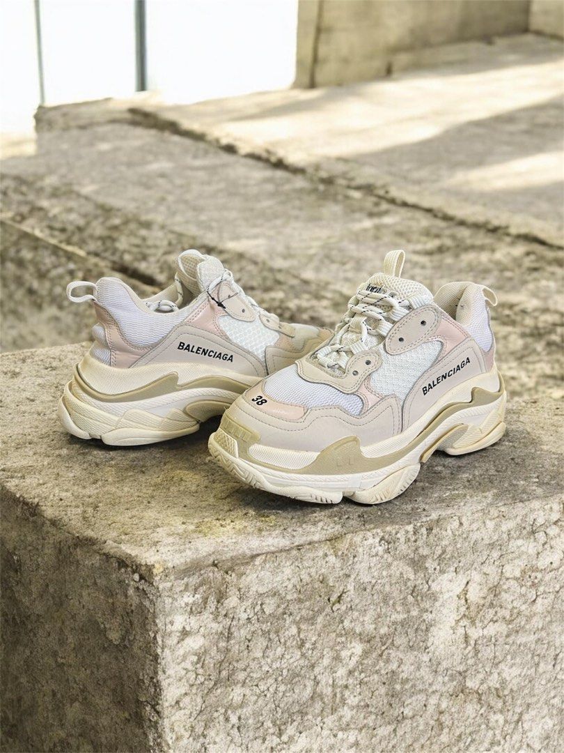 Balenciaga Triple S sneakers (Category: Sneakers & Footwear) located in Quezon City. Submitted by cedrickarjona (Listing ID 1441089209, Image 3). Description: Balenciaga Triple S sneakers Size: 8 No issue .