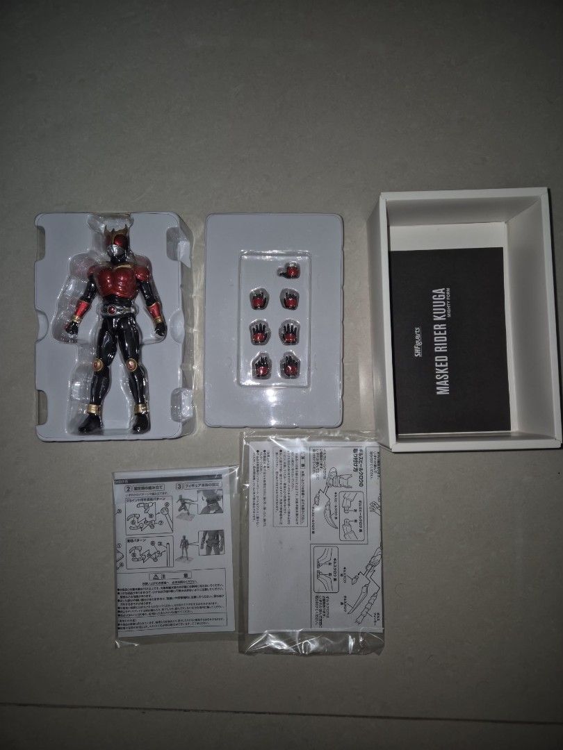 Bandai shf s.h.f. sh figuarts kamen rider kuuga Shinkocchou seihou (Category: Toy Figures) located in Singapore. Submitted by blueavocad0127 (Listing ID 1314105265, Image 3). Description: cod upon meet up.