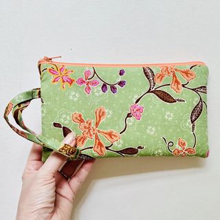 Purses, Wristlets, Cardholders & Accessories Collection item 2