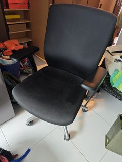 (Category: ) located in . Submitted by fleochan (Listing ID 1440962947, Image 1). Description: .