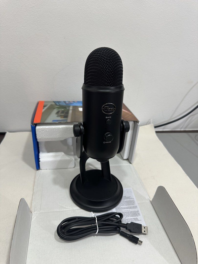 Logitech Blue Yeti USB Microphone Black469317665980436481