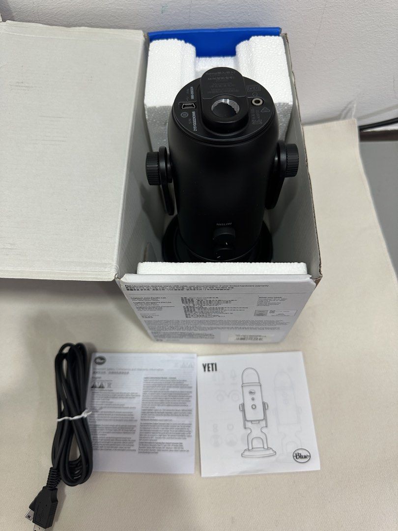 Logitech Blue Yeti USB Microphone Black469317665980436482