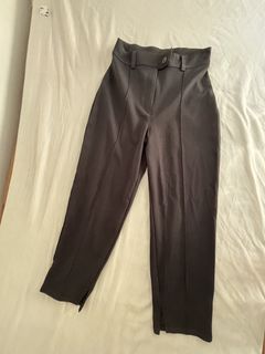 (Category: ) located in . Submitted by shopppthrift (Listing ID 1440957368, Image 1). Description: .