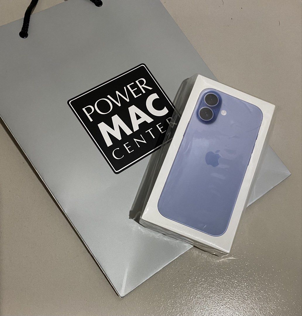 Brandnew iPhone 17 256gb (Category: iPhone 17 Series) located in San Carlos. Submitted by marco1199 (Listing ID 1441046796, Image 3). Description: Brandnew / Sealed iPhone 17 256gb✨ 1 Year Apple Warranty upon Activation ✅ Below SRP Orig Price: P61,990 ❌ Now selling: P53,490 ✅ Open for swap/ trade Open for COD .