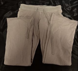 （分類：）位於 。 由 koslov 提交（商品編號 1441125265，圖片 1）。簡介： 。