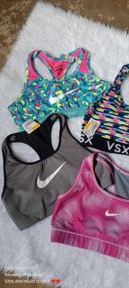 (Category: ) located in . Submitted by yhet2524 (Listing ID 1441131906, Image 1). Description: .
